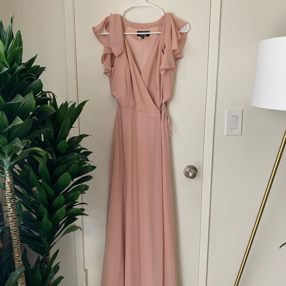 Lulus Dresses & Skirts - Blush Flowy Dress • Engagement Photo Dress